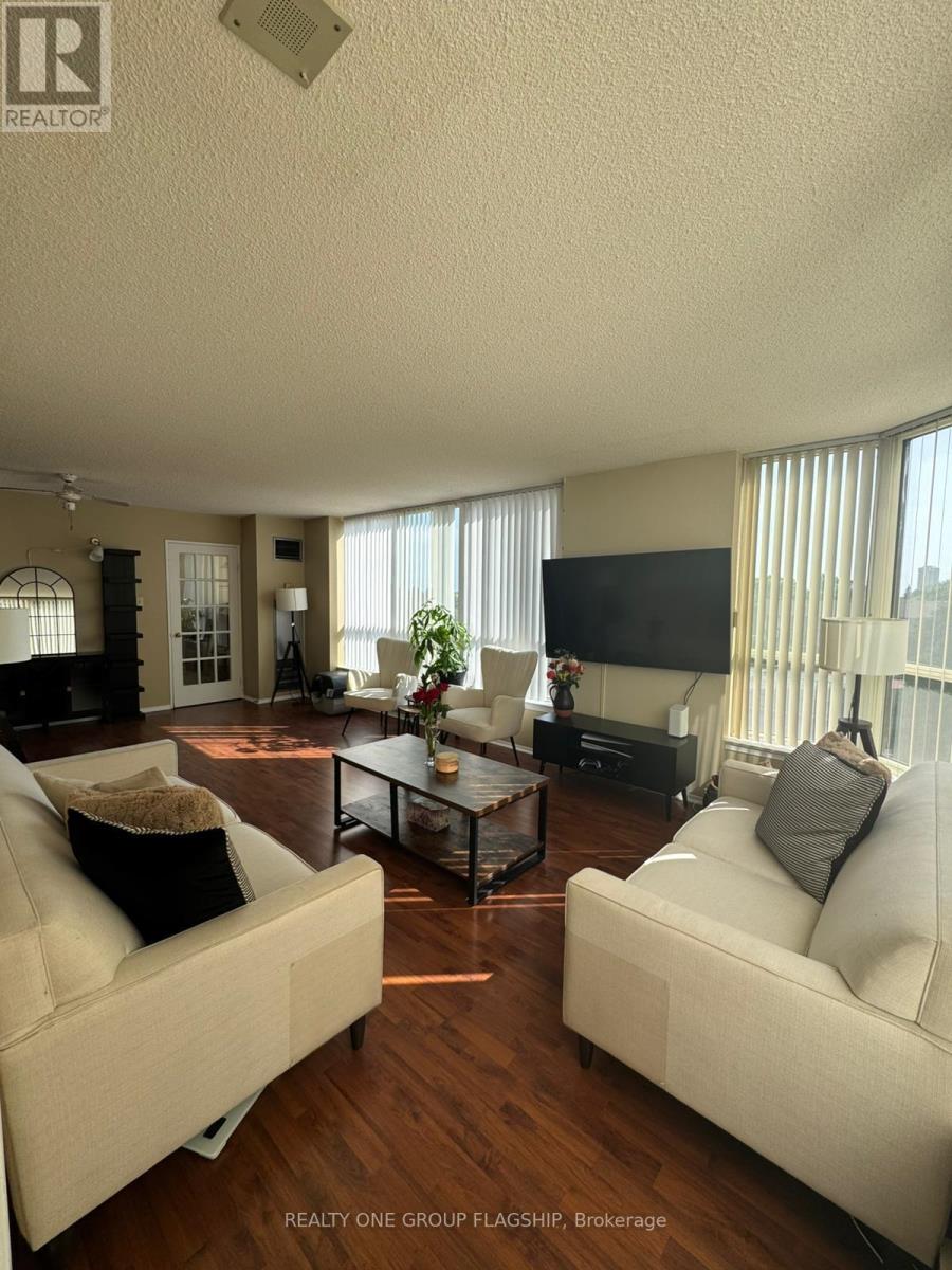 604 - 55 Elm Drive, Mississauga, Ontario  L5B 3Z3 - Photo 6 - W13664898