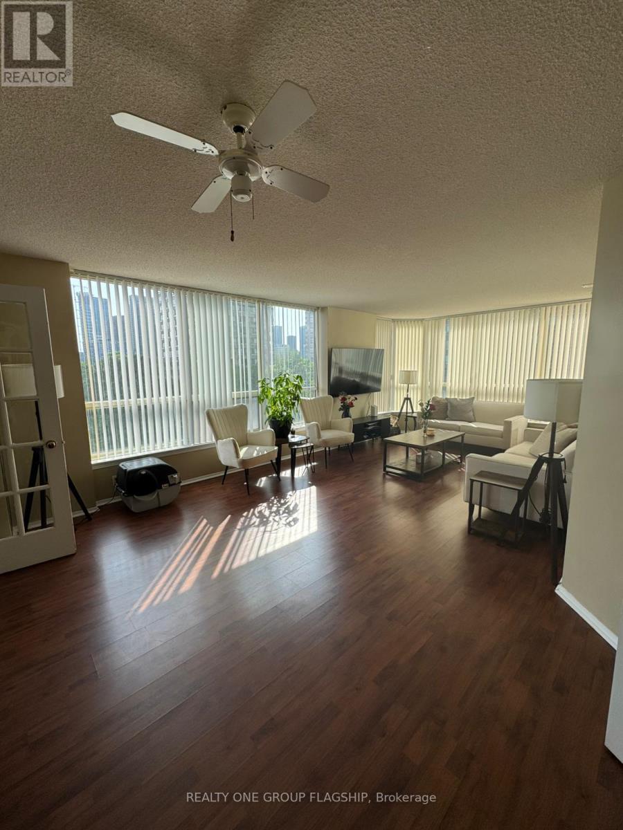 604 - 55 Elm Drive, Mississauga, Ontario  L5B 3Z3 - Photo 7 - W13664898