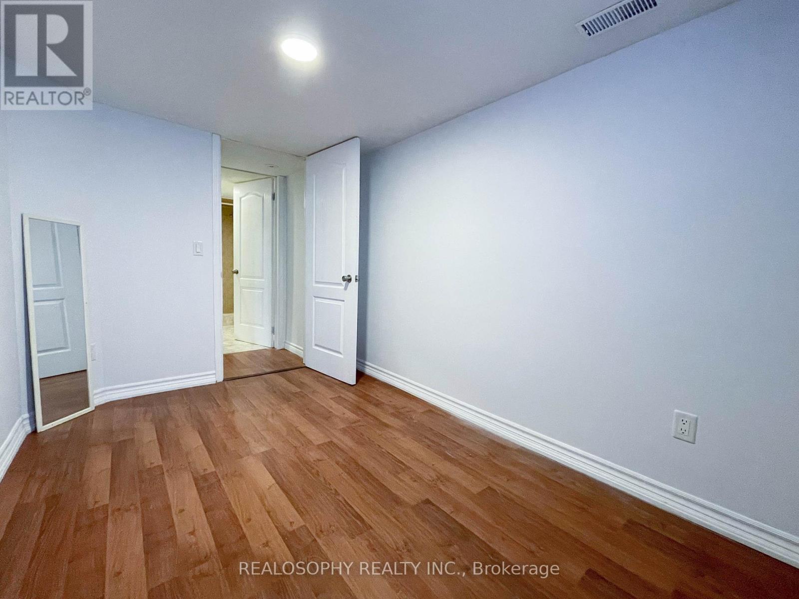 Bsmt - 95 Royal York Road, Toronto, Ontario M8V 2T9 - Photo 7 - W13664916