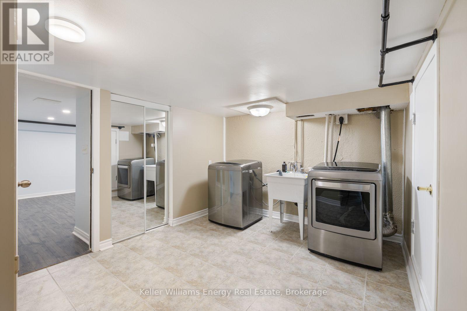 Lower - 566 Dean Avenue, Oshawa (Donevan), Ontario  L1H 3J8 - Photo 21 - E13664940