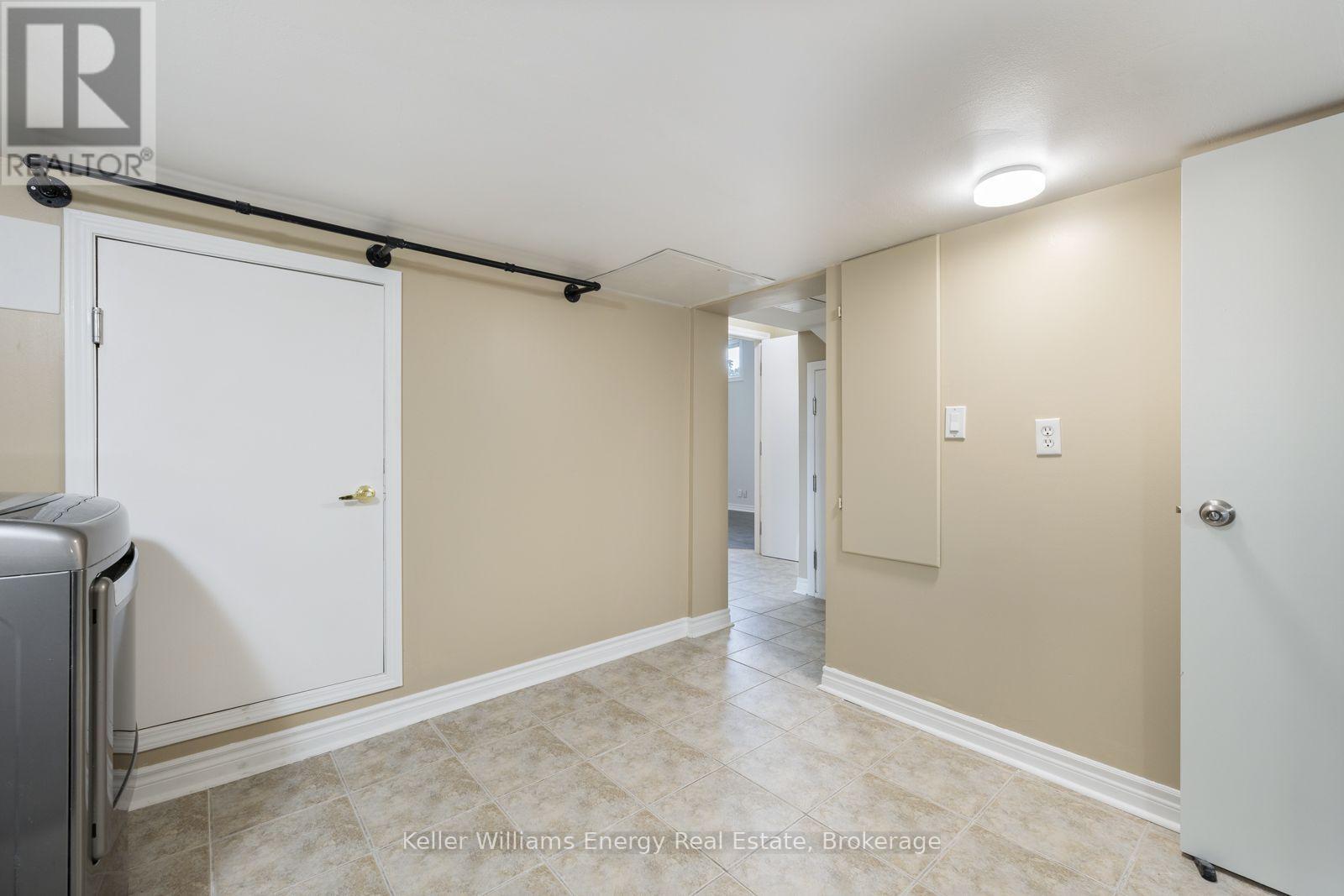 Lower - 566 Dean Avenue, Oshawa (Donevan), Ontario  L1H 3J8 - Photo 23 - E13664940