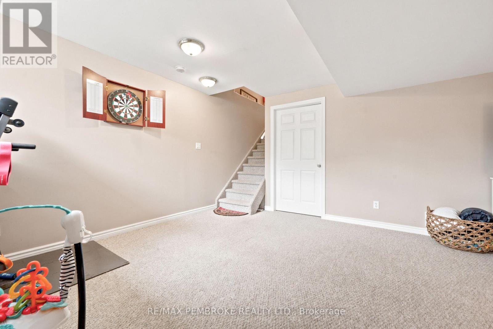 3003 Sandstone Crescent, Petawawa, Ontario  K8H 0B2 - Photo 32 - X13663810