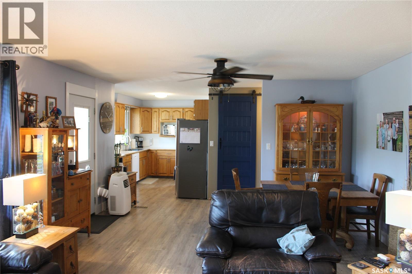 265 Saskatchewan Street, Central Butte, Saskatchewan  S0H 0T0 - Photo 24 - SK043595