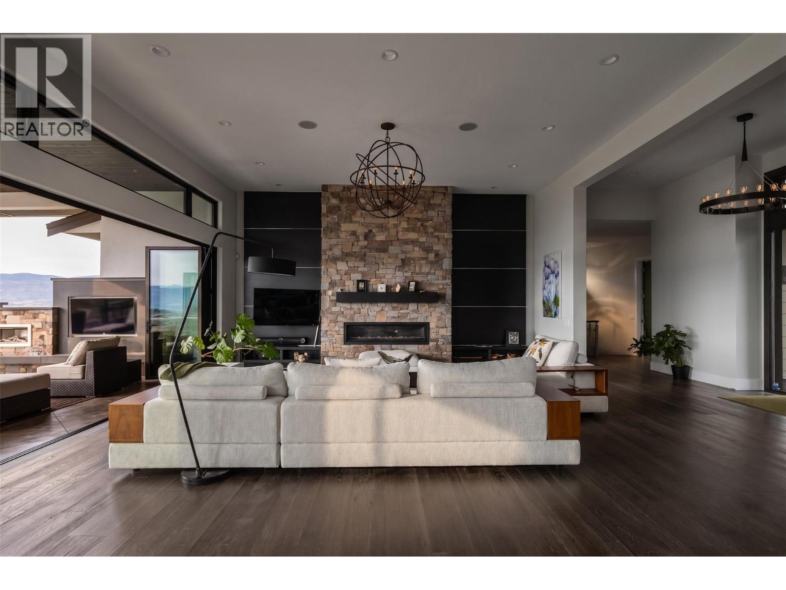 162 Skyland Drive, Kelowna, British Columbia  V1V 3A1 - Photo 5 - 10387837