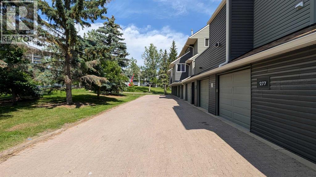 277, 86 Glamis Green SW, Calgary, Alberta  T3E 6V1 - Photo 21 - A2329773