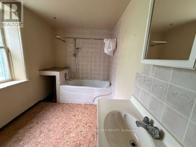 183 Jim Barr Road, Horton, Ontario  K7V 3Z8 - Photo 17 - X13664962