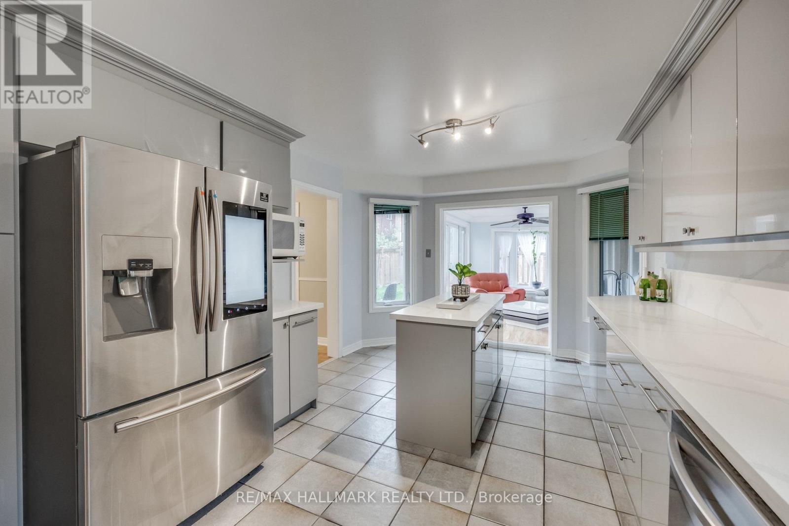 381 St. Joan Of Arc Avenue, Vaughan, Ontario  L6A 2T3 - Photo 15 - N13664922