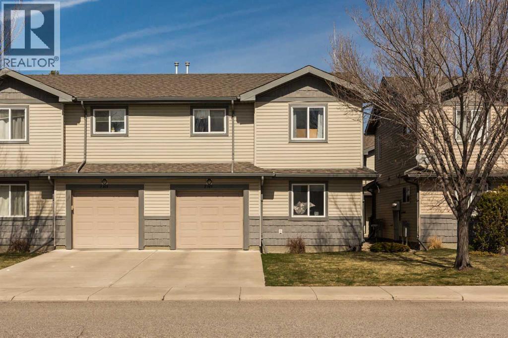 2, 101 Silkstone Road W, lethbridge, Alberta