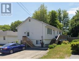 LOWER - 211 CLIFF ROAD, Barrie, Ontario