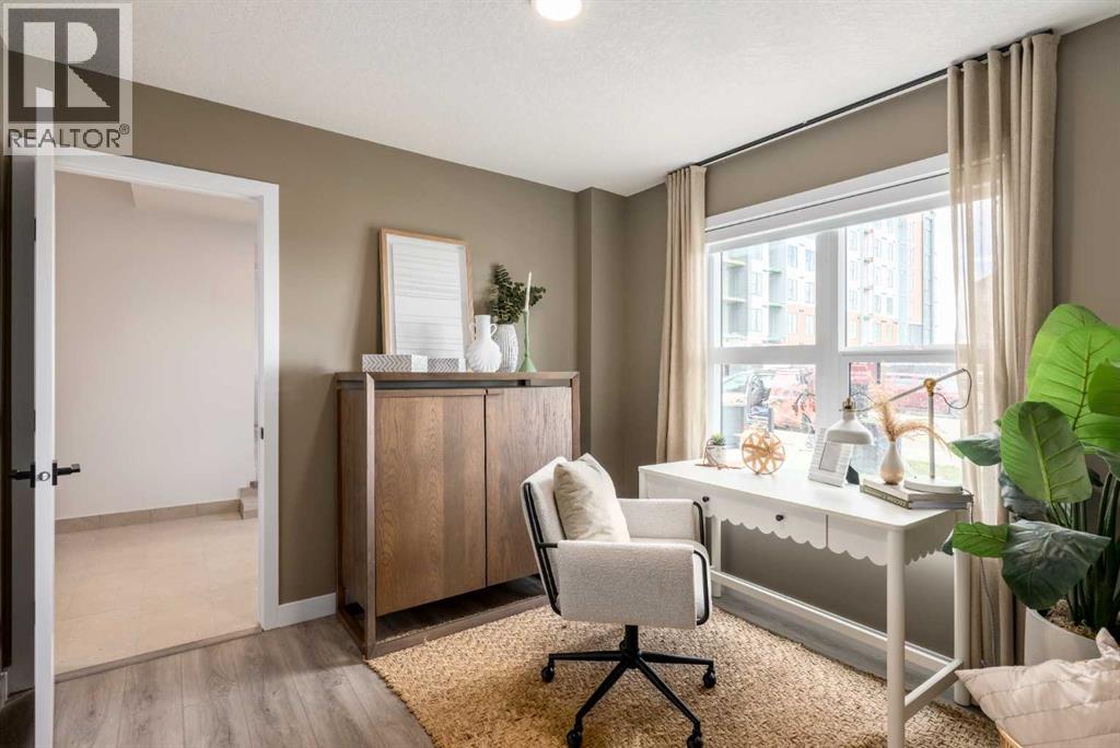 86 Heirloom Passage SE, Calgary, Alberta  T3S 1H2 - Photo 11 - A2328884
