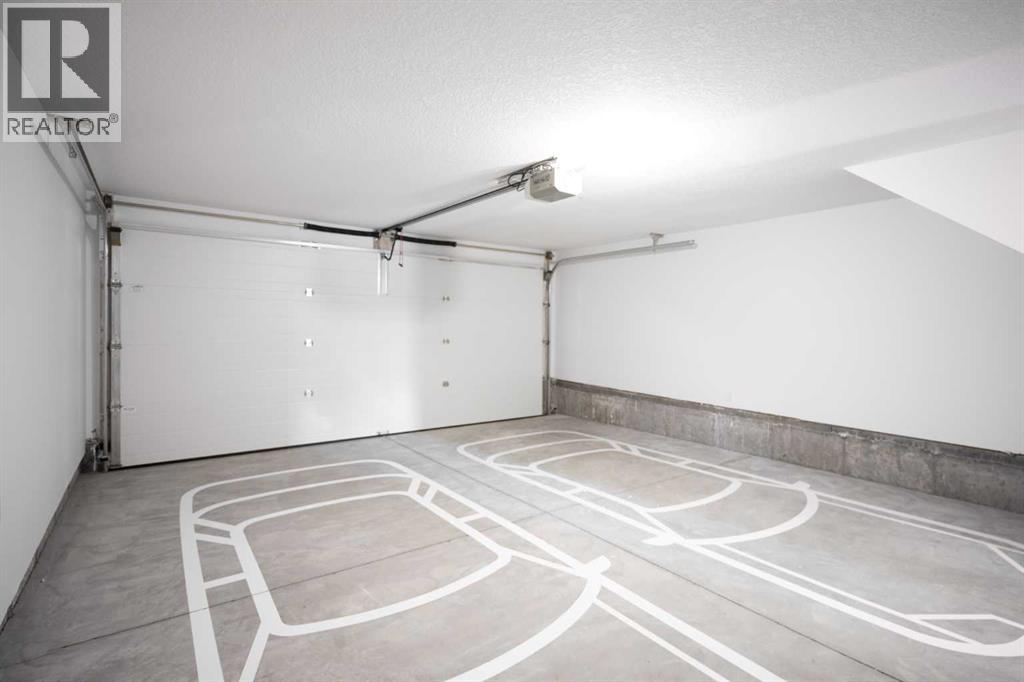 86 Heirloom Passage SE, Calgary, Alberta  T3S 1H2 - Photo 18 - A2328884