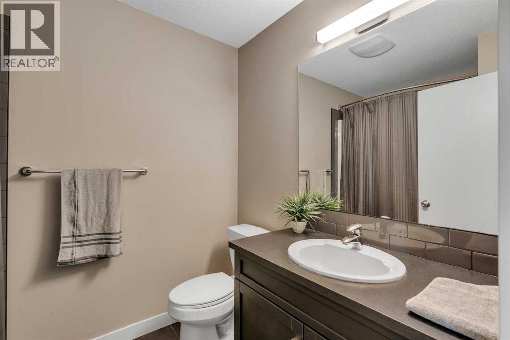 360 Marquis Heights Se, Calgary, Alberta  T3M 2A7 - Photo 41 - A2336312