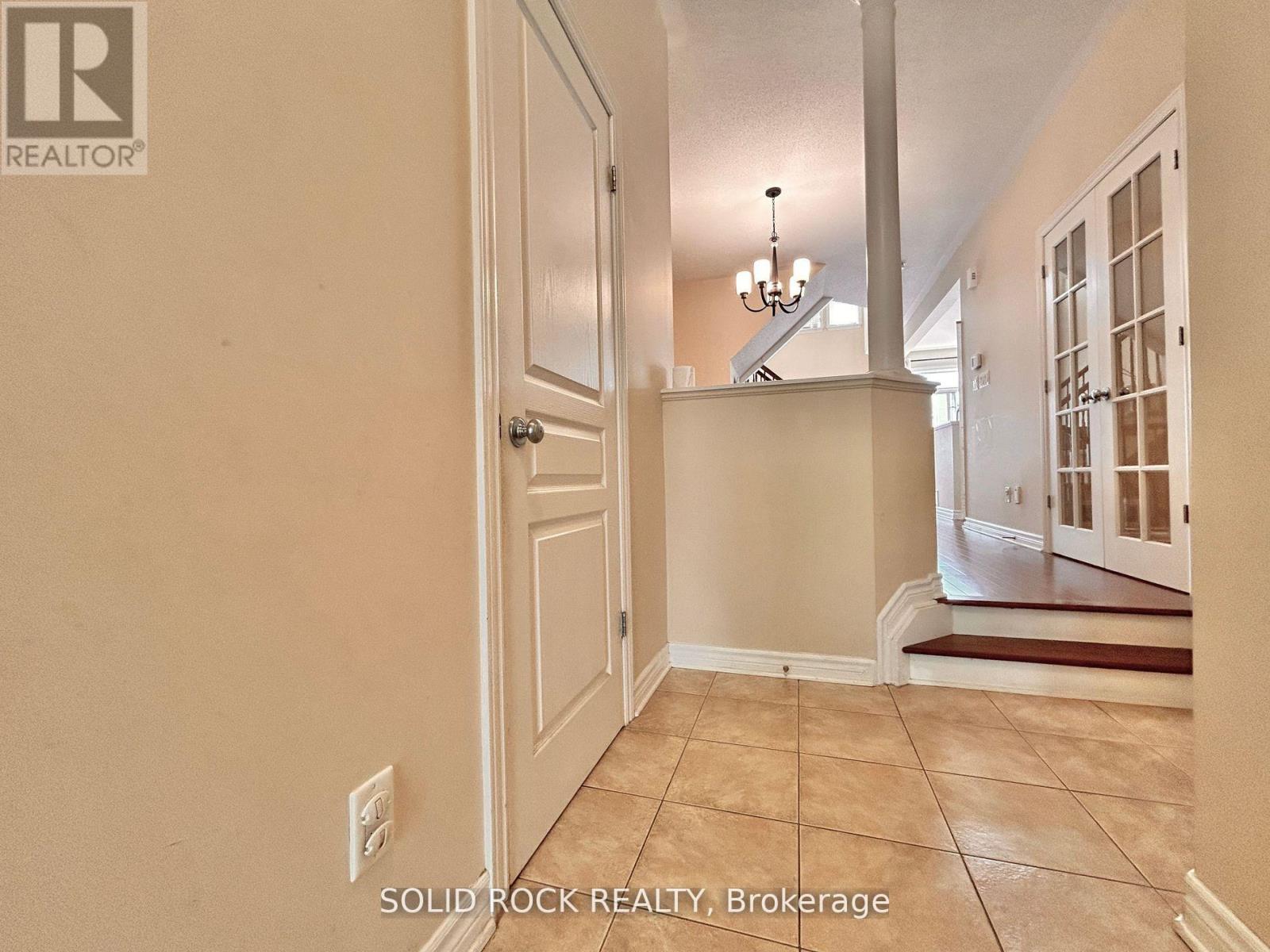 66 Madelon Drive, Ottawa, Ontario  K2J 5C5 - Photo 2 - X13664994