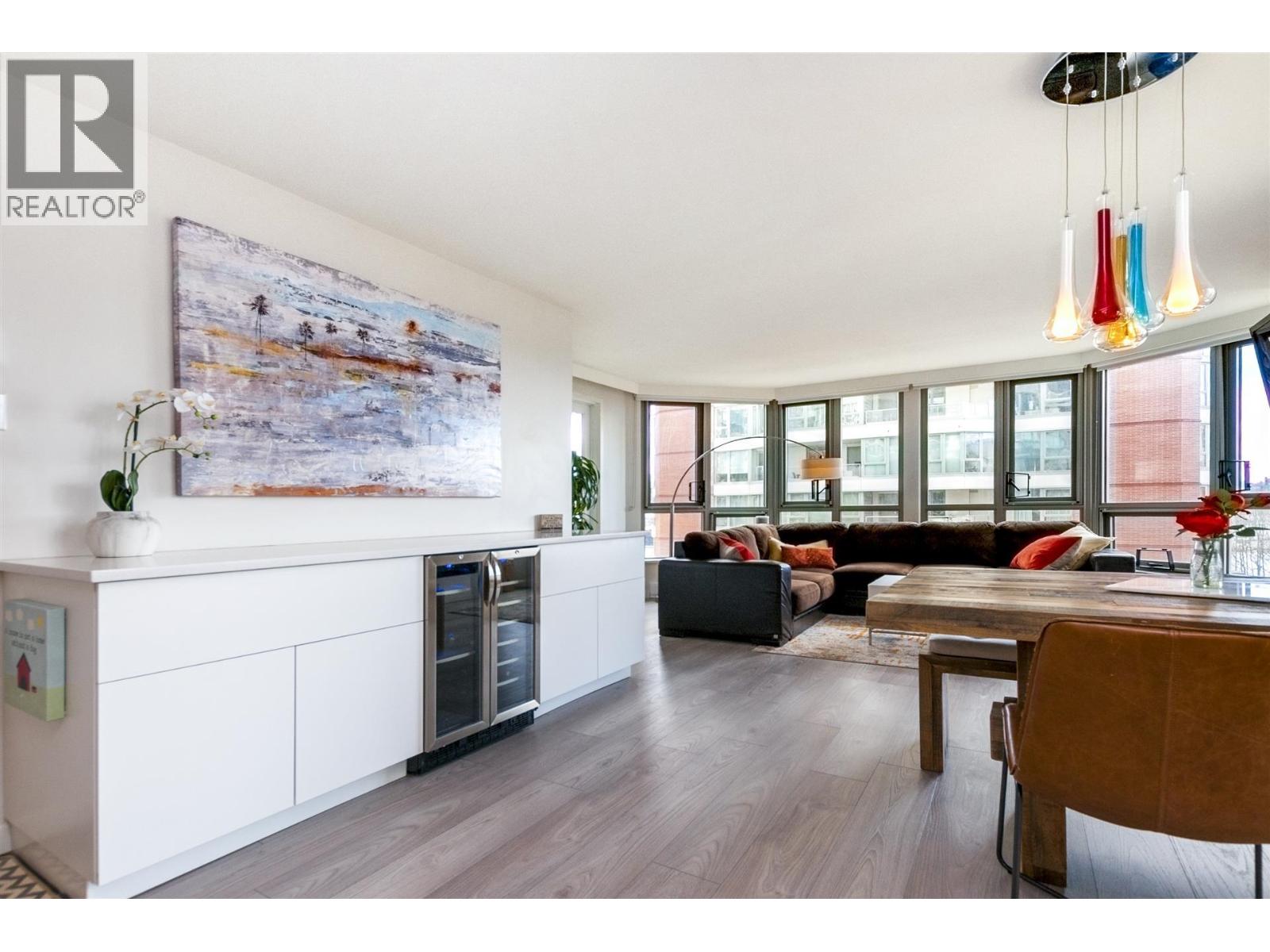 303 1625 Hornby Street, Vancouver, British Columbia  V6Z 2M2 - Photo 3 - R3155020