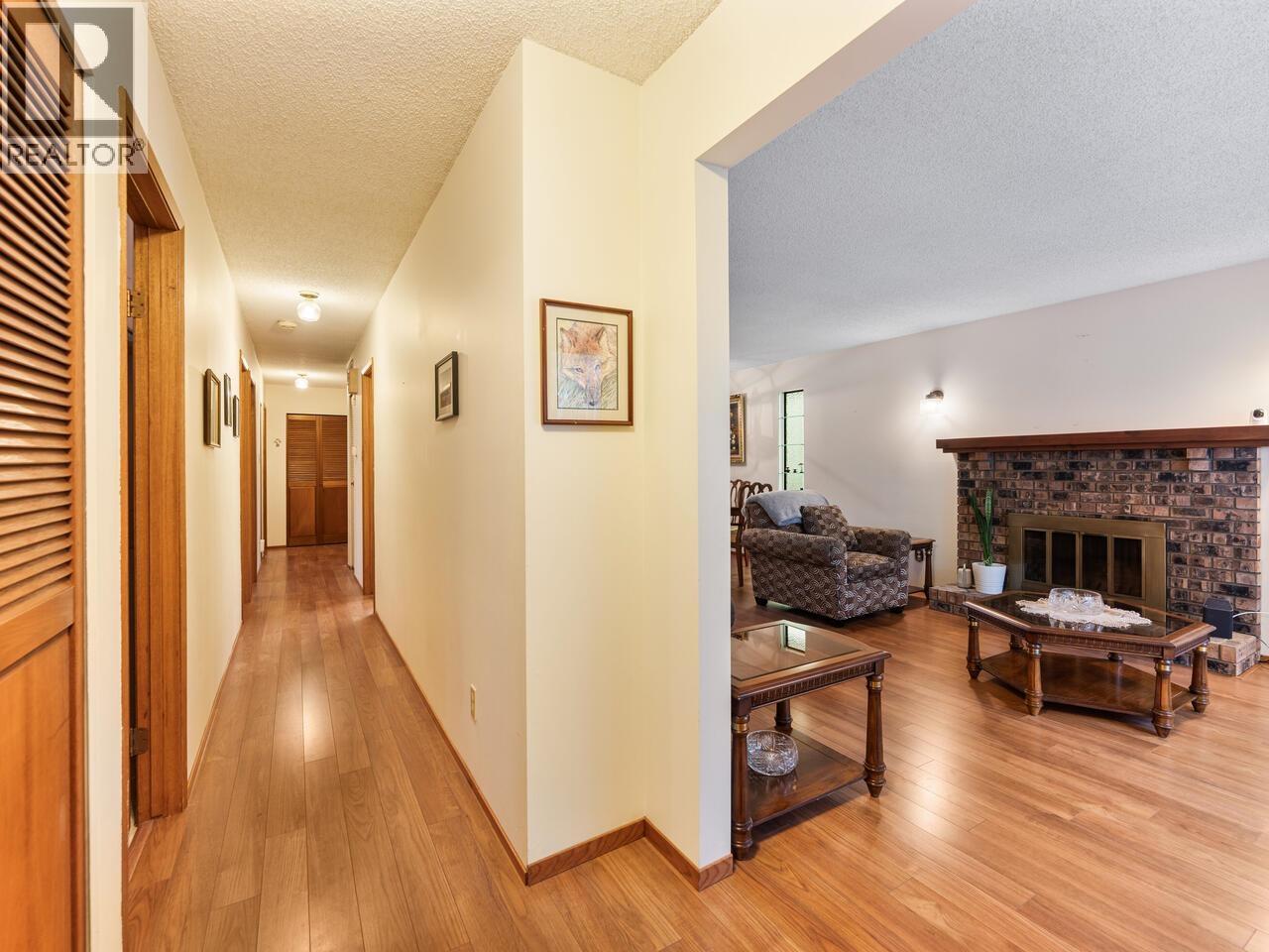 4395 Hermitage Drive, Richmond, British Columbia  V7E 5B5 - Photo 4 - R3155035