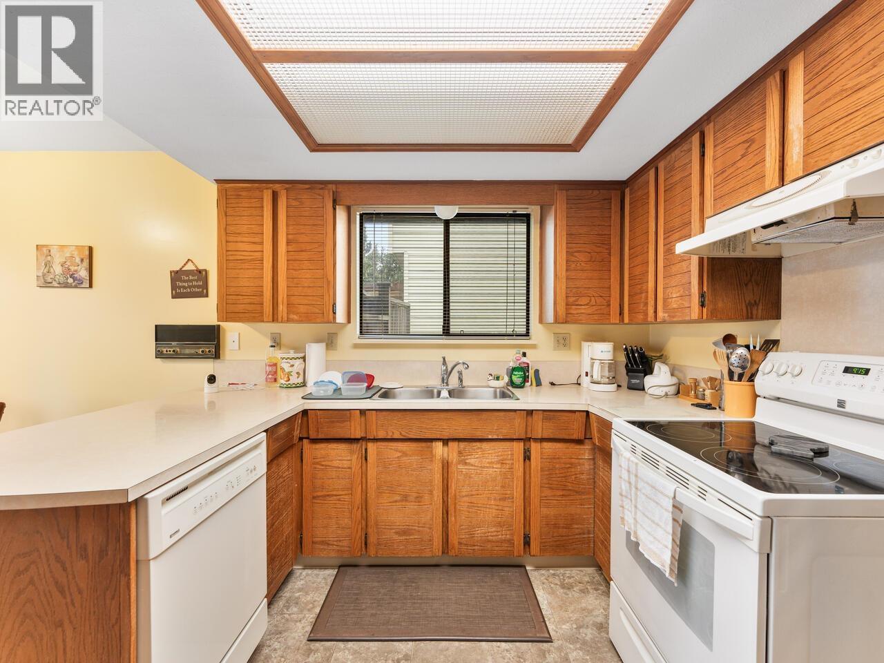 4395 Hermitage Drive, Richmond, British Columbia  V7E 5B5 - Photo 9 - R3155035
