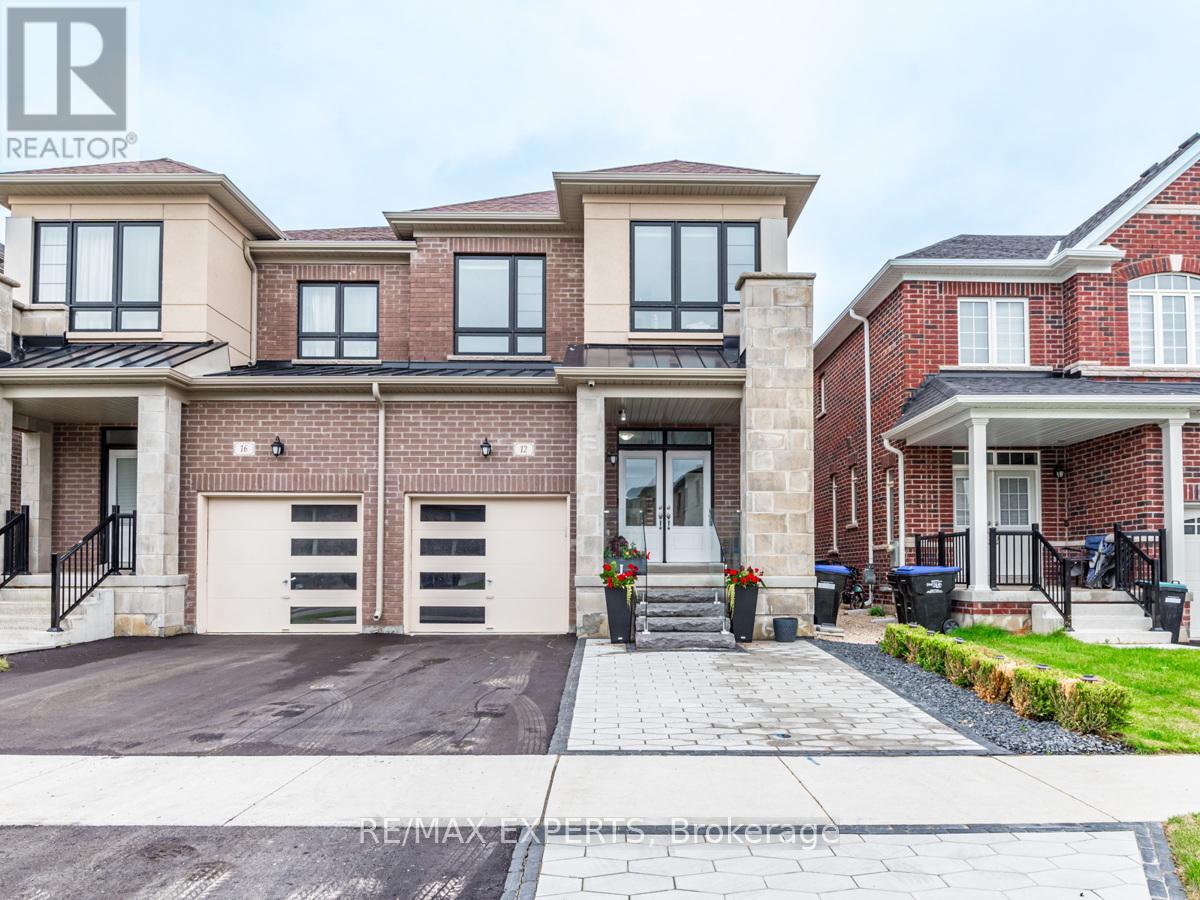 12 FERRAGINE CRESCENT, Bradford West Gwillimbury, Ontario