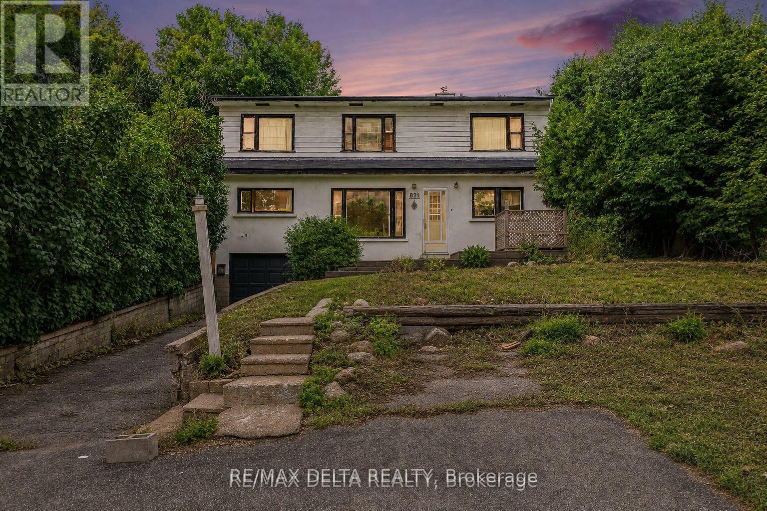 831 MONTREAL ROAD, Ottawa, Ontario