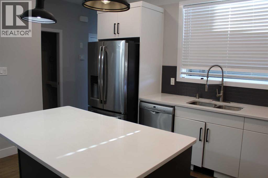 958 41 Avenue N, Lethbridge, Alberta  T1H 7G9 - Photo 6 - A2286754