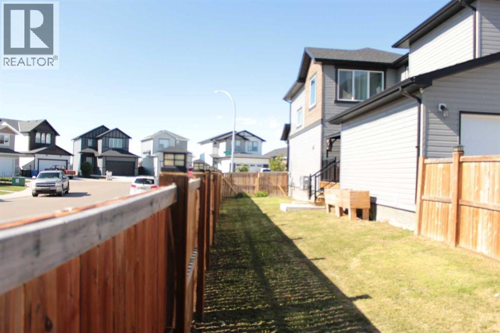958 41 Avenue N, Lethbridge, Alberta  T1H 7G9 - Photo 26 - A2286754