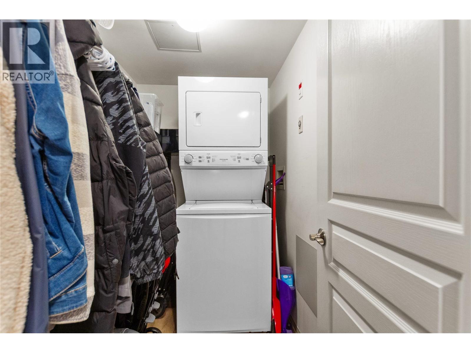 307 9298 University Crescent, Burnaby, British Columbia  V5A 4X8 - Photo 19 - R3154653
