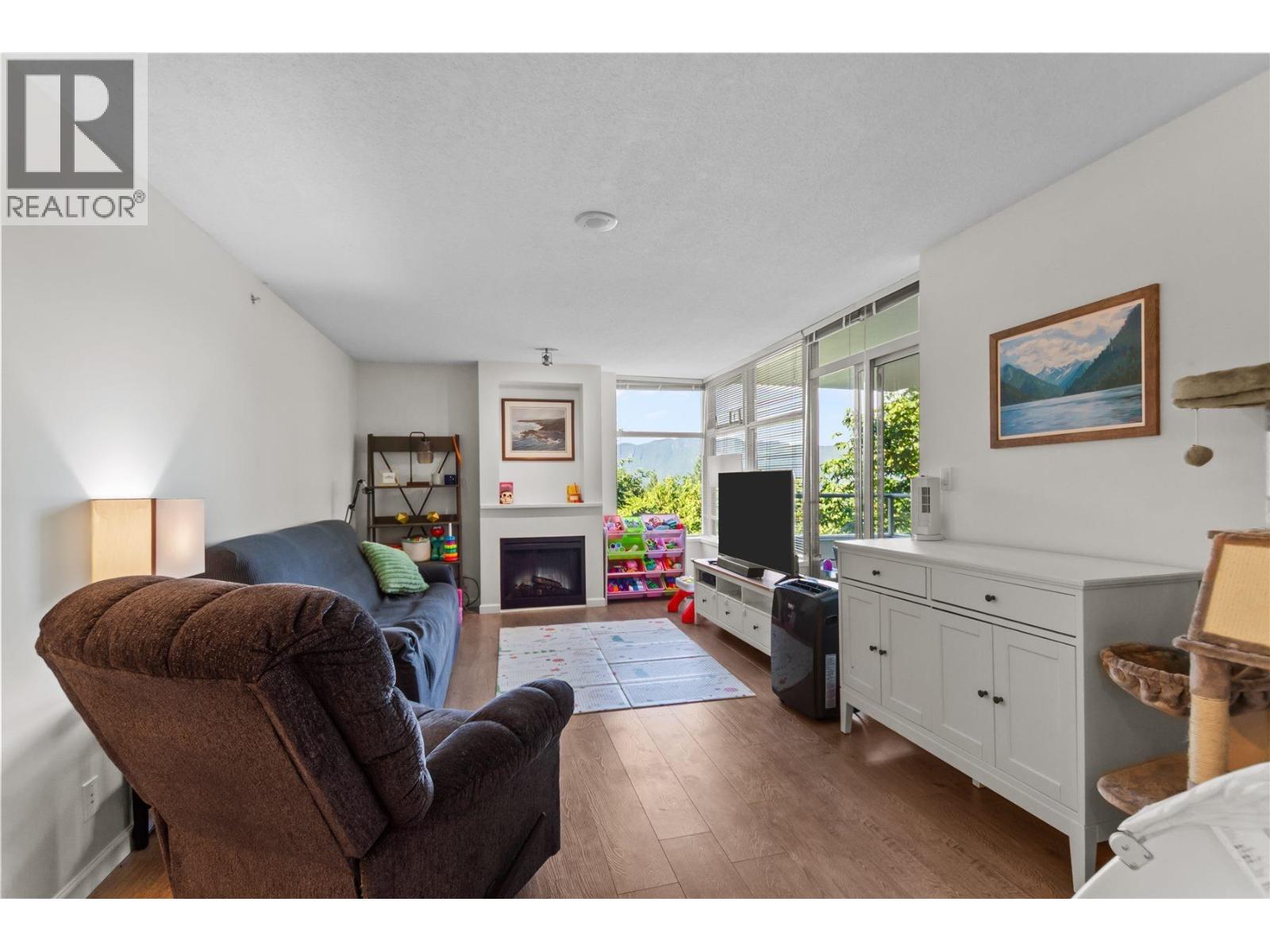 307 9298 University Crescent, Burnaby, British Columbia  V5A 4X8 - Photo 2 - R3154653