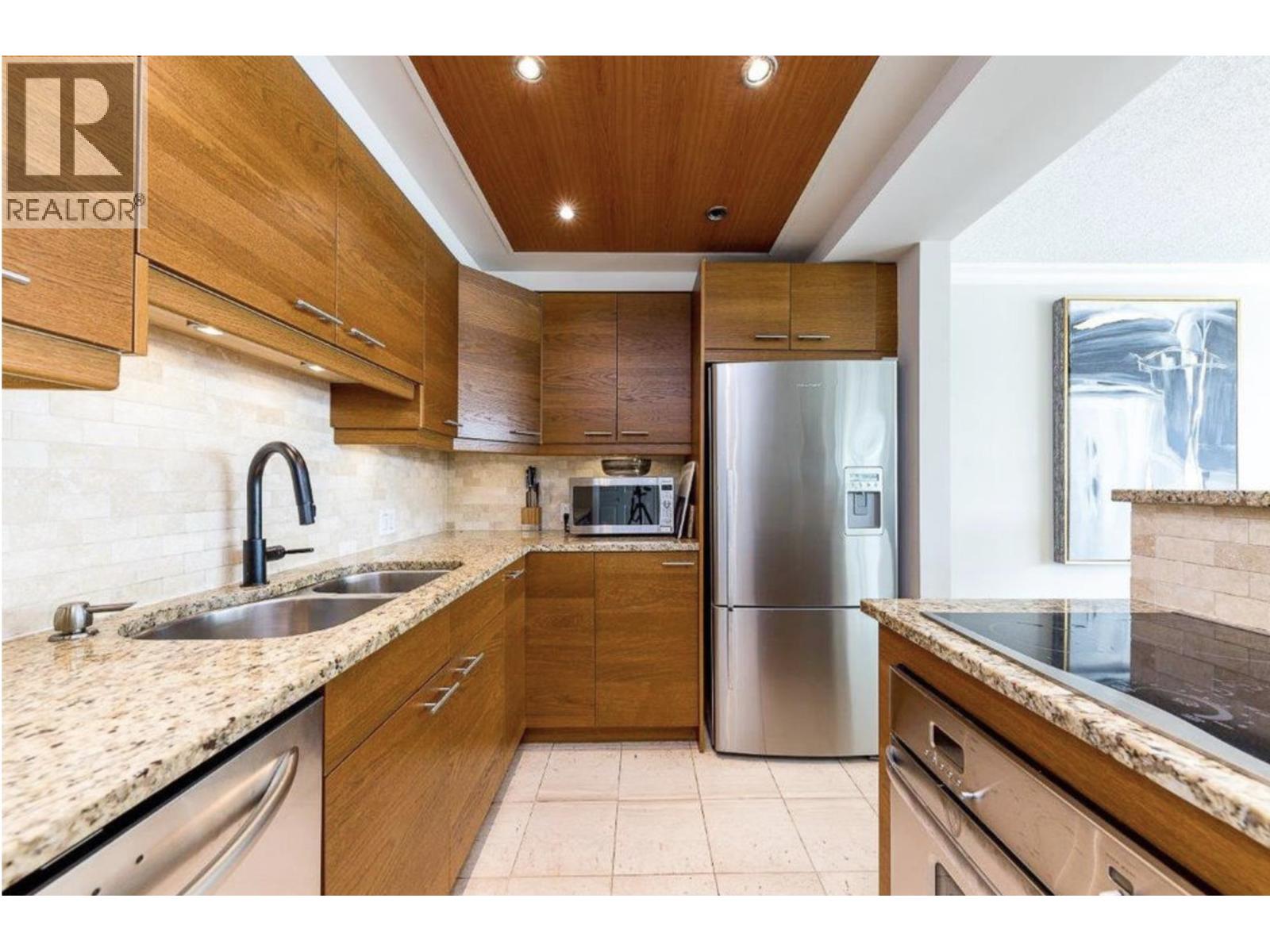 304 1675 Hornby Street, Vancouver, British Columbia  V6Z 2M3 - Photo 13 - R3154355