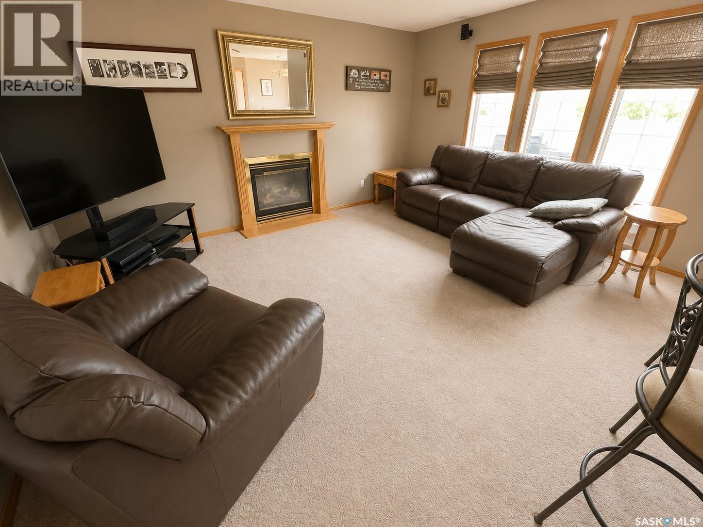 Mcdonald Acreage, Weyburn Rm No. 67, Saskatchewan  S4H 0A0 - Photo 4 - SK045215