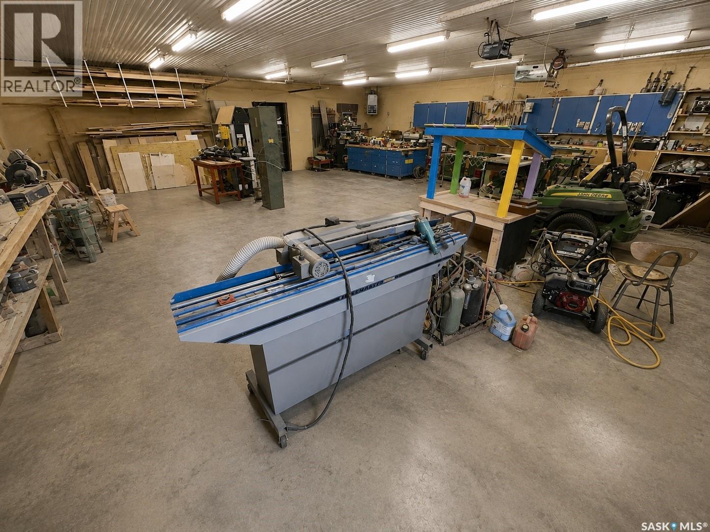Mcdonald Acreage, Weyburn Rm No. 67, Saskatchewan  S4H 0A0 - Photo 40 - SK045215