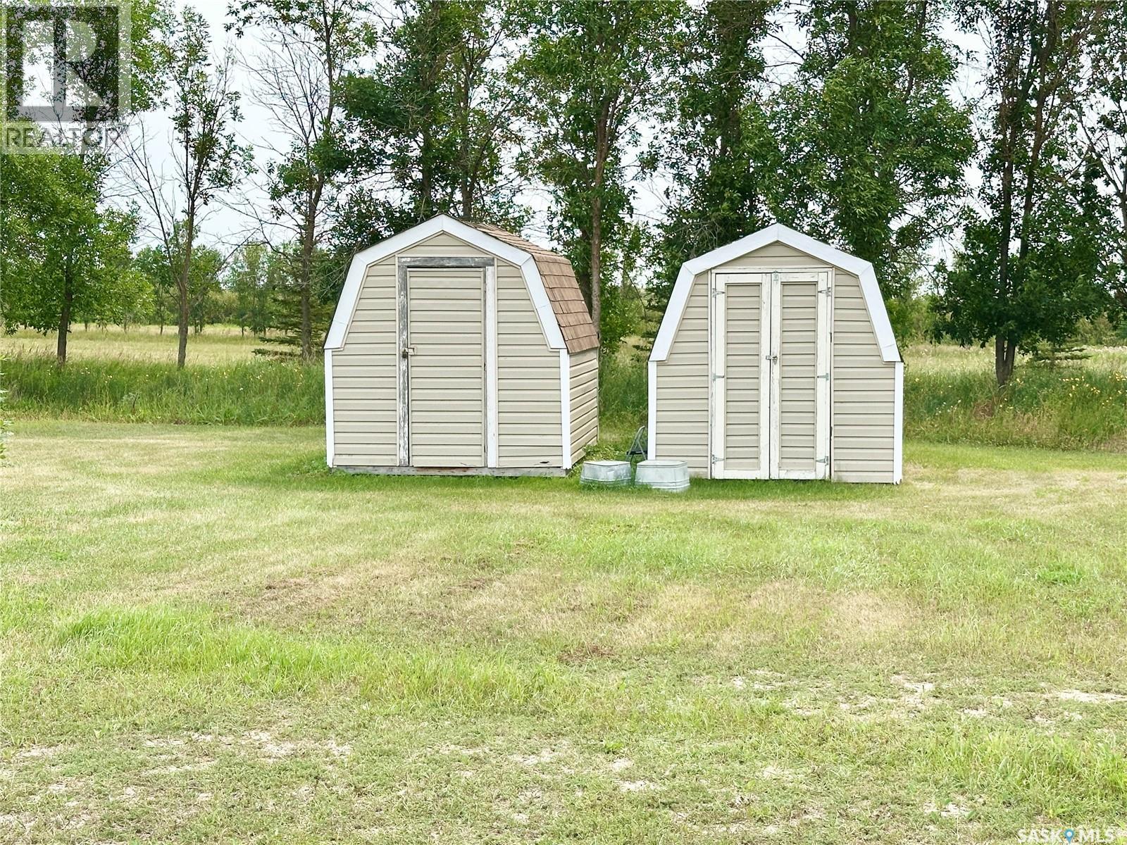 Mcdonald Acreage, Weyburn Rm No. 67, Saskatchewan  S4H 0A0 - Photo 34 - SK045215