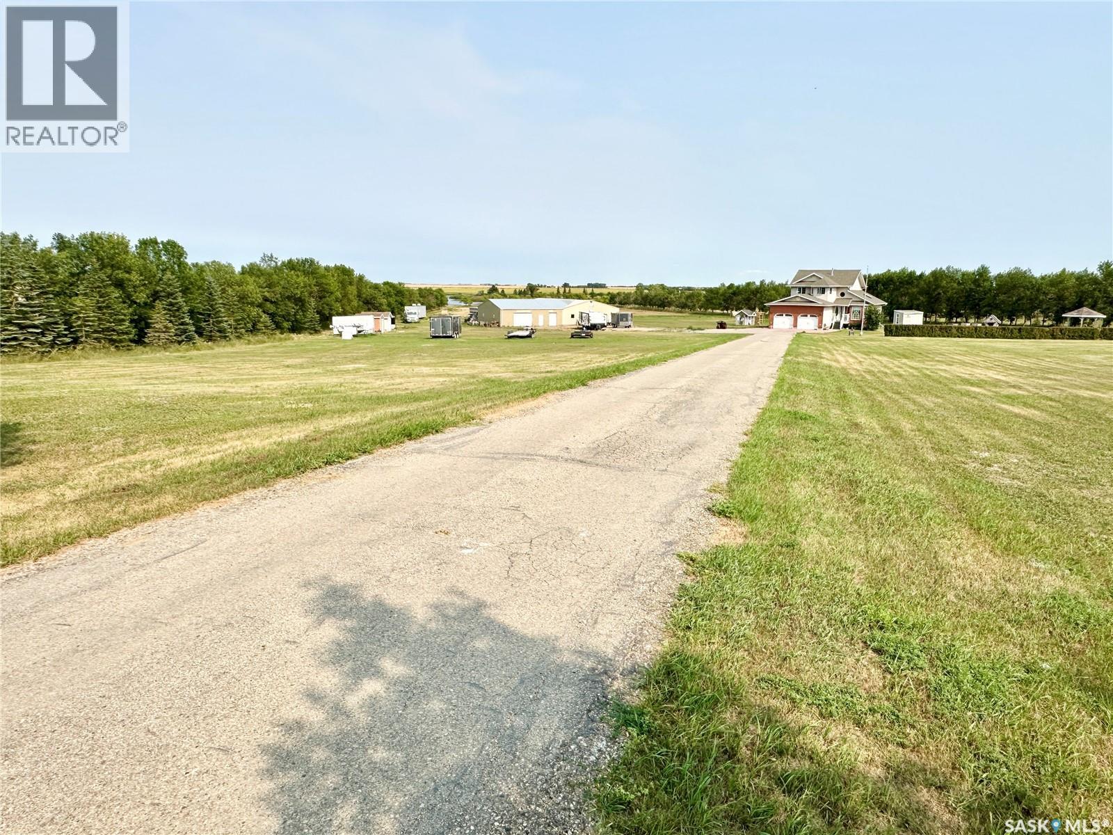 Mcdonald Acreage, Weyburn Rm No. 67, Saskatchewan  S4H 0A0 - Photo 49 - SK045215