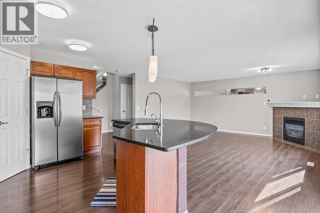 140 West Creek Circle, Chestermere, Alberta  T1X 1R5 - Photo 11 - A2327426