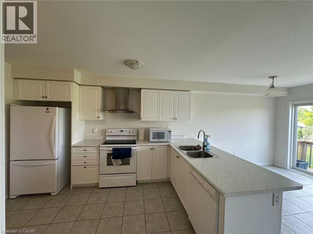 6 Butcher Crescent, Brantford, Ontario  N3T 0P3 - Photo 2 - 40855062