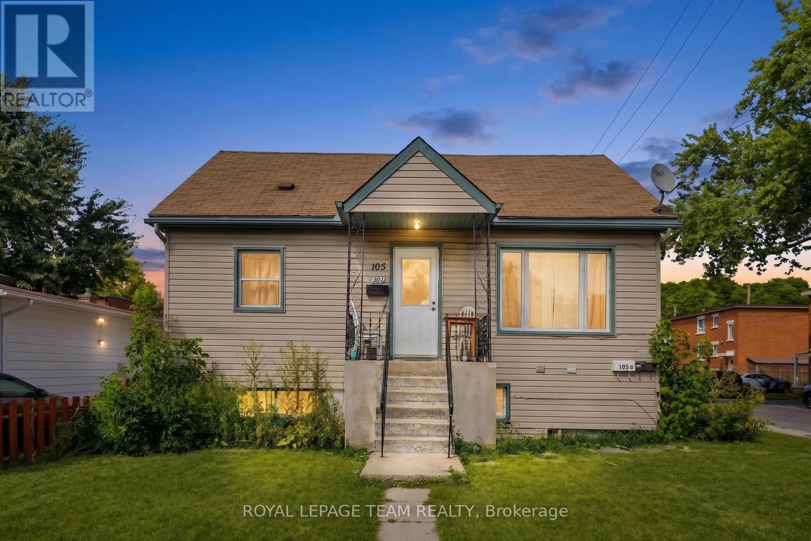 105 Jolliet Avenue, Ottawa, Ontario  K1L 5H1 - Photo 1 - X13665026