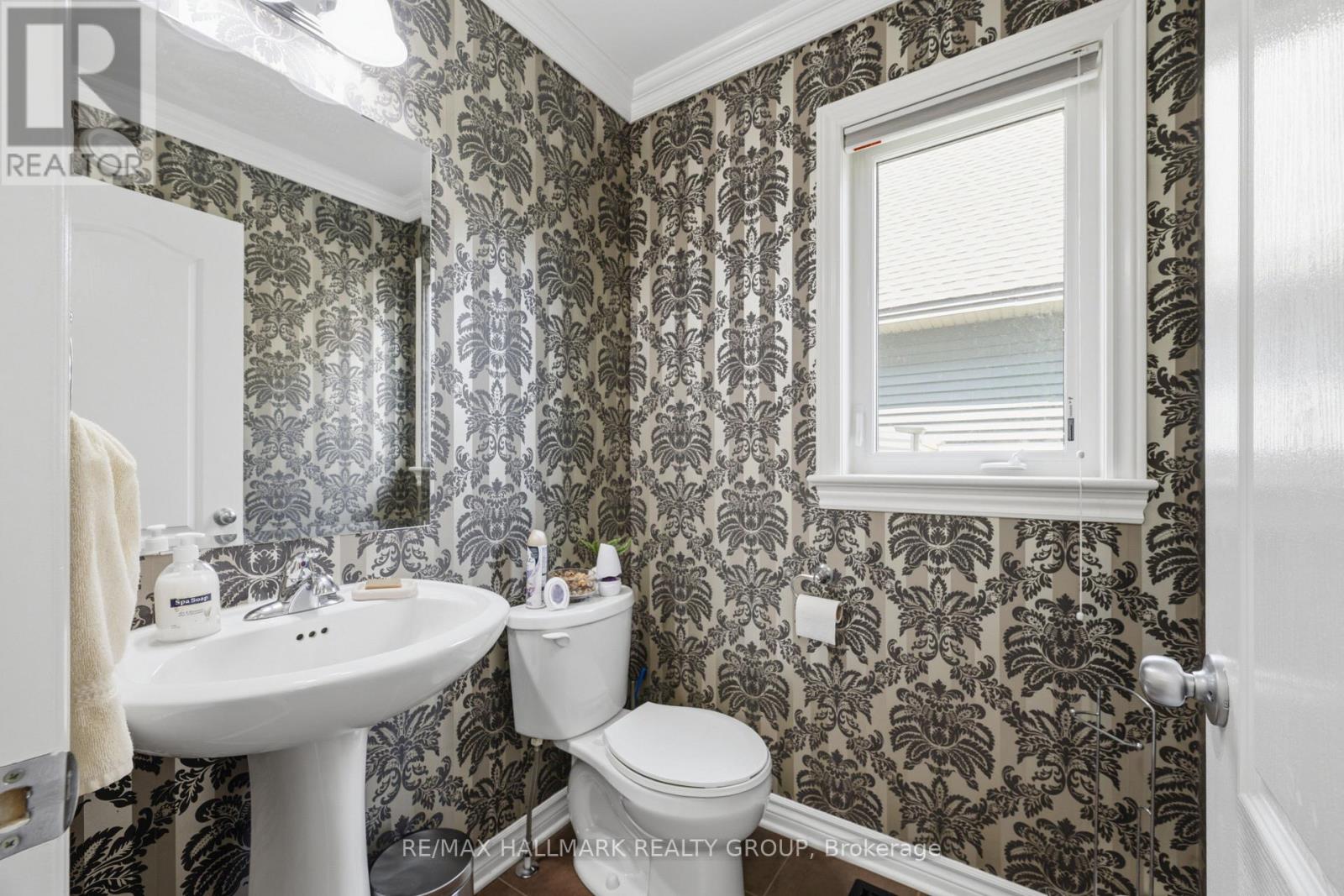 273 Gracewood Crescent, Ottawa, Ontario  K1T 0J1 - Photo 5 - X13665054