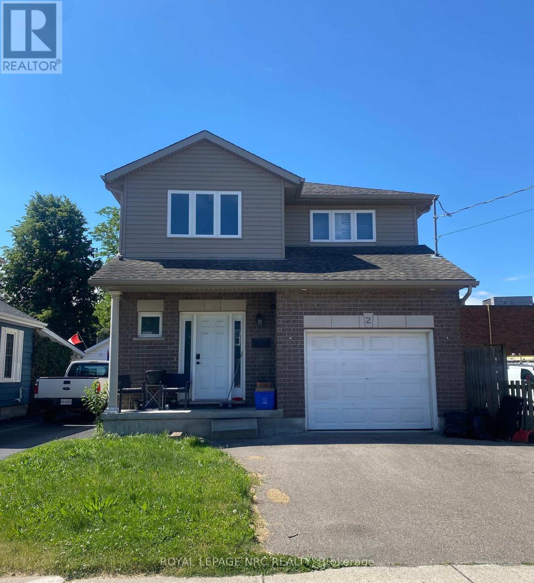 2 BURNESS DRIVE, St. Catharines, Ontario