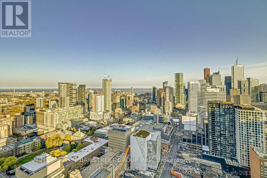 3907 - 386 YONGE STREET, Toronto, Ontario