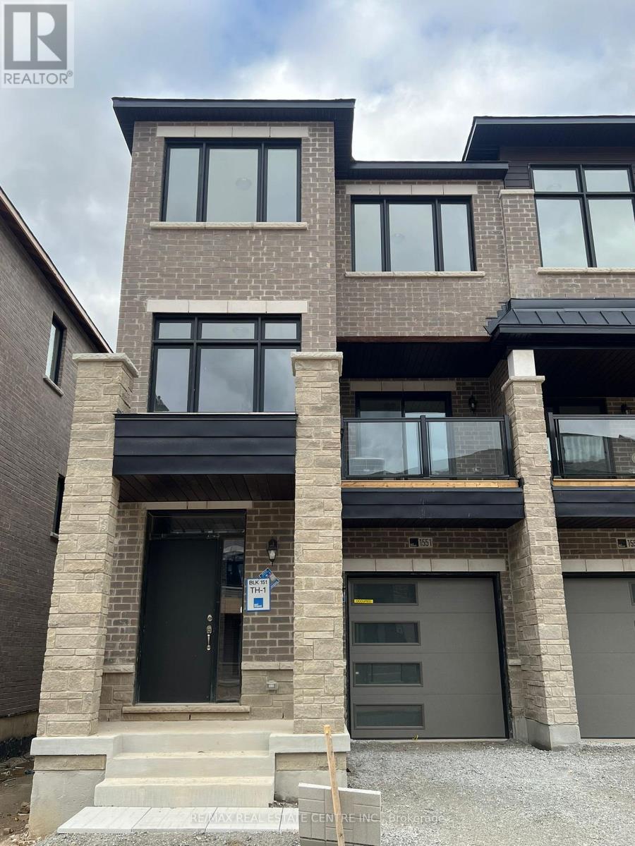 1551 HILSON HEIGHTS, Milton, Ontario