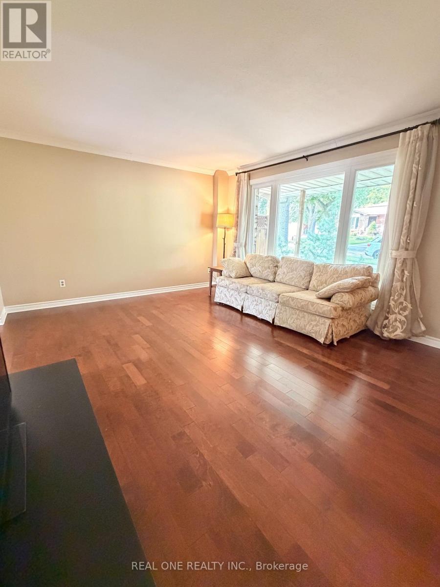 2150 Herridge Drive, Mississauga, Ontario  L5K 1N6 - Photo 11 - W13665044