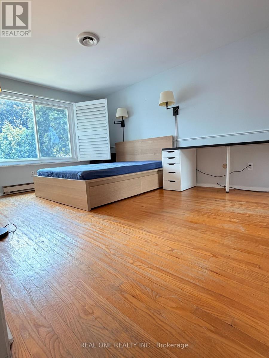 2150 Herridge Drive, Mississauga, Ontario  L5K 1N6 - Photo 15 - W13665044