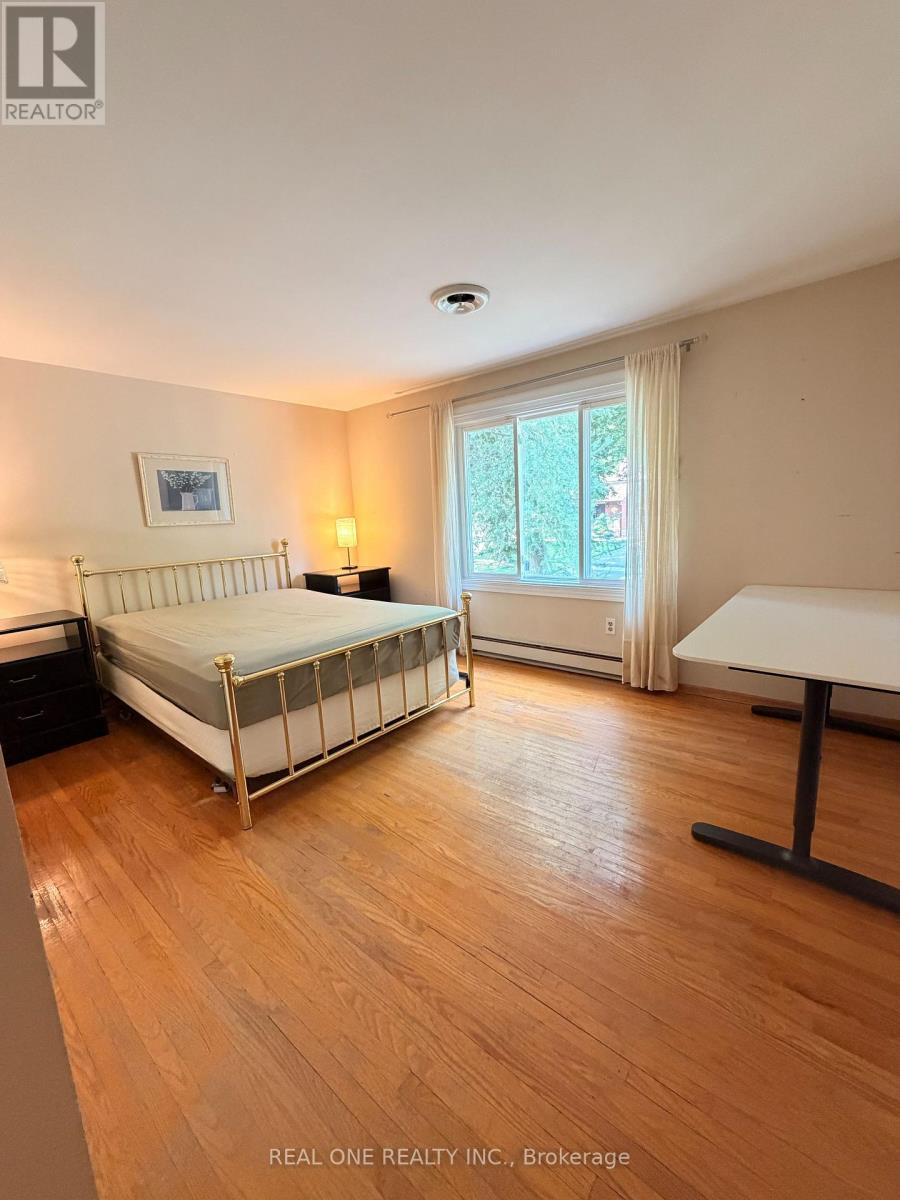 2150 Herridge Drive, Mississauga, Ontario  L5K 1N6 - Photo 19 - W13665044