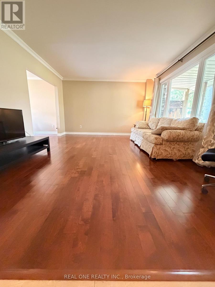2150 Herridge Drive, Mississauga, Ontario  L5K 1N6 - Photo 8 - W13665044