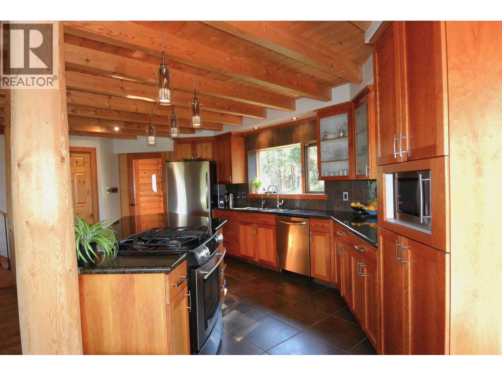 10628 Hislop Road, Telkwa, British Columbia  V0J 2X1 - Photo 9 - R3155036