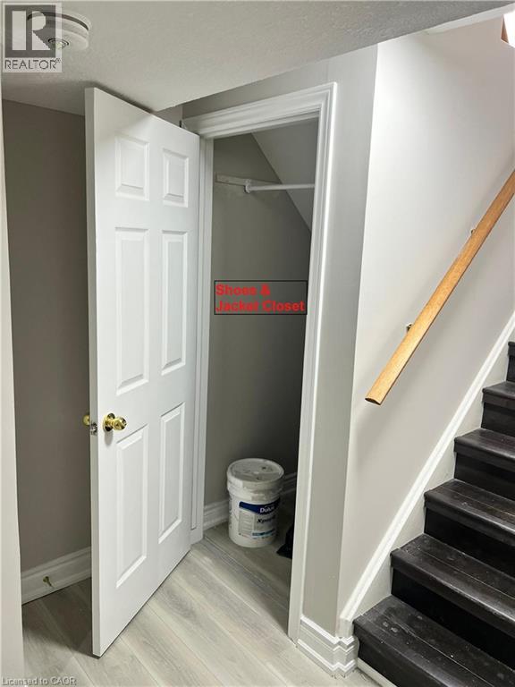 112 Hollyridge Crescent Unit# Lower, Kitchener, Ontario  N2N 3L9 - Photo 3 - 40854993