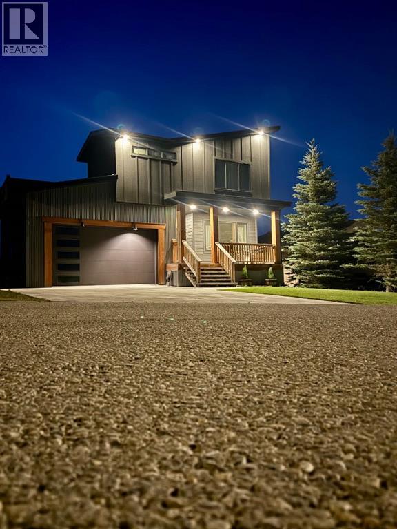 1221 Tumbleweed Avenue, Pincher Creek, Alberta  T0K 1W0 - Photo 7 - A2336676