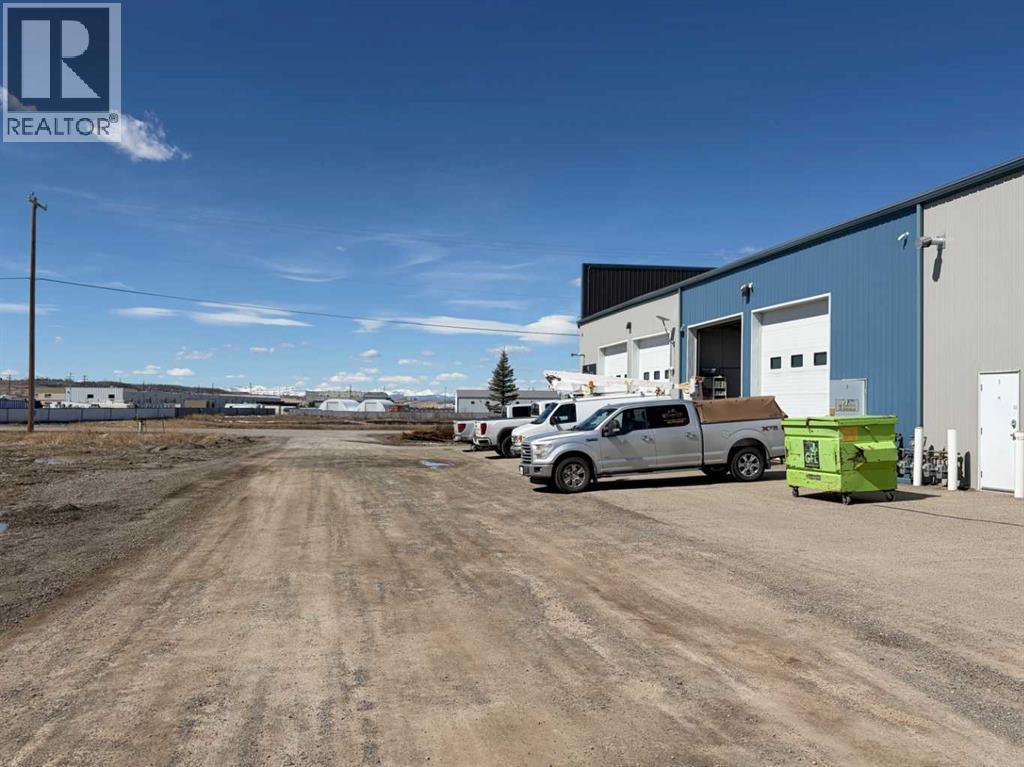 4, 64146 393 Loop E, Rural Foothills County, Alberta  T1S 0L1 - Photo 3 - A2303408
