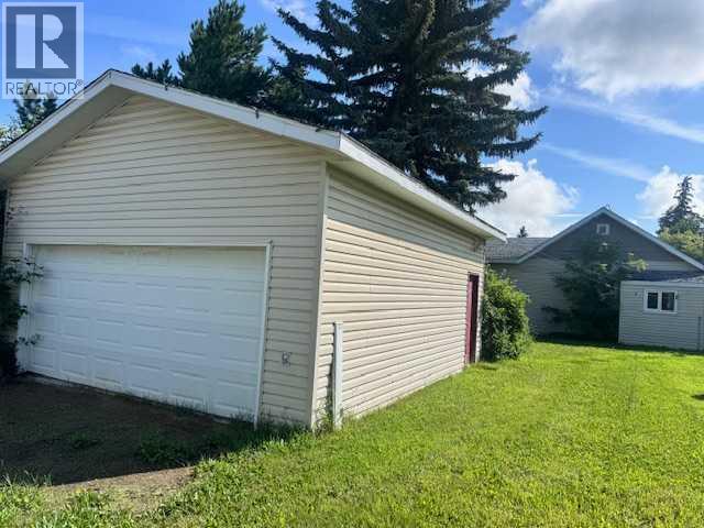 208 1 Street W, Lashburn, Saskatchewan  S0M 1M0 - Photo 21 - A2328406