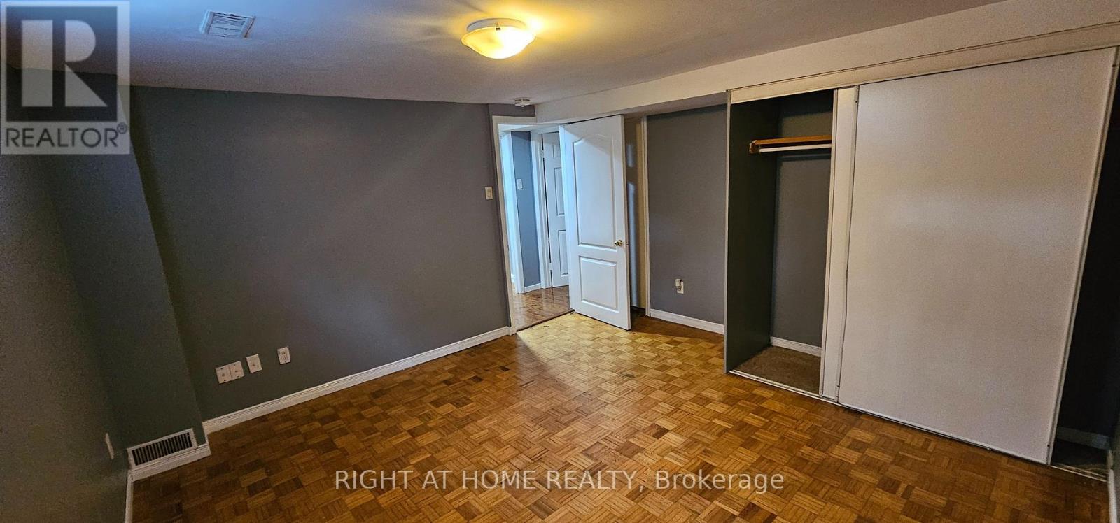 Bsmt - 163 Mcmurchy Avenue S, Brampton, Ontario  L6X 1Z2 - Photo 10 - W13580878