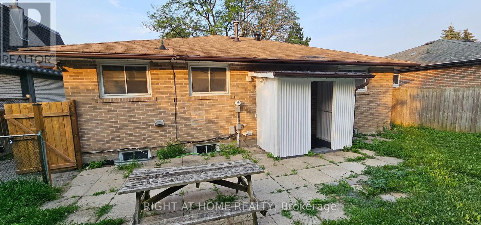 Bsmt - 163 Mcmurchy Avenue S, Brampton, Ontario  L6X 1Z2 - Photo 17 - W13580878
