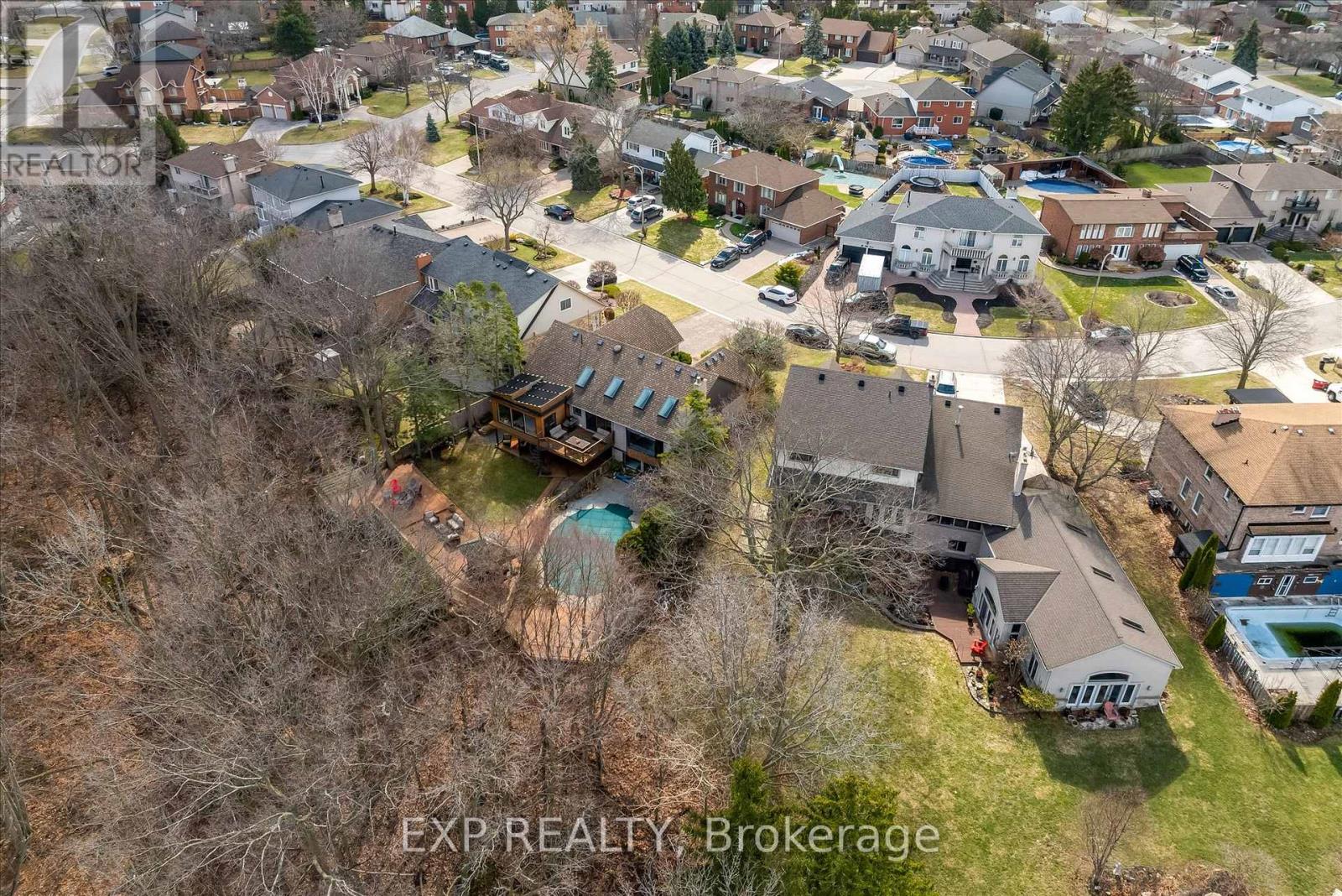 39 Hilts Drive, Hamilton, Ontario  L8G 3H5 - Photo 40 - X13664426